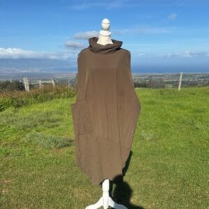 Indige design Honolulu Mock Neck Olive green Laganlook Artsy Sleeveless dress M